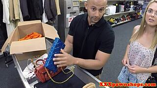 Amateur ballsucking doggystyle