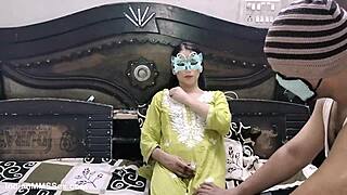 Bold Fucking of Gorgeous Indian Housewife Milf Shabnam's Pussy by Her Lover