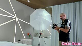 Big ass tranny julia alves seduces a lucky photographer