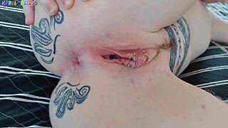 Coloque em mim e me faça gozar antes que meu marido chegue do trabalho