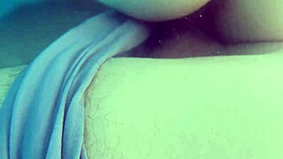 sexo arriscado em publico com uma petite magra