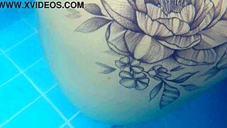 sexo arriscado em publico com uma petite magra