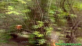 Publicsex Euro Slut Flashes For Cash