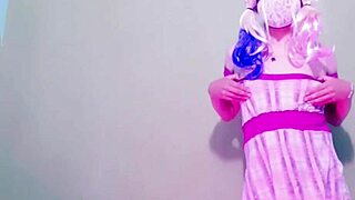 Promo Trans Eating Candy with Fat Ass - Maddy Diamond!