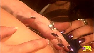 experienced blonde fingering and licking pussy to her maid and enjoys a new lesbian adventure 😍