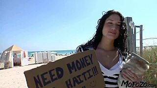 Young model poses attractively for mofozo com photoshoot 📸