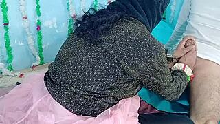 Hot Wedding Night Sex with Desi Bride in Hot Desi Missionary Fucking Suhagraat Hot Chudai