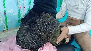 Hot Wedding Night Sex with Desi Bride in Hot Desi Missionary Fucking Suhagraat Hot Chudai