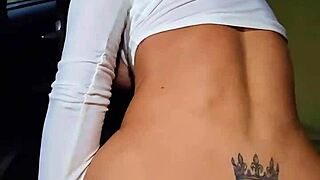 eu fiz sexo com amigo dentro do carro durante carona