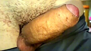 Me Espionou Na Cozinha Vi Tocando Punheta Madrasta Mama Mesmo