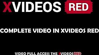 Pre-sex foreplay with kisses and caresses full video red