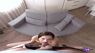 tmwvrnet com - isabella de laa - feet massage gives bright orgasms