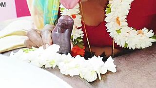 Indian housewife cheats 'enjoying best blowjob' with dirty talks