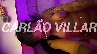 Novinha gozando levando linguada na buceta