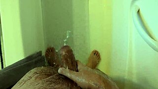 masturbation at the shower, amateurs bathing homemade