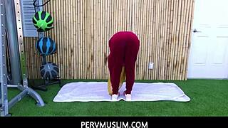 pervmuslim - fitness trainer fucks exotic arabic client