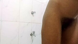 Friends Chapter Pissing And Bathing Part 02