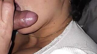 Encounter With Mature Woman In Room