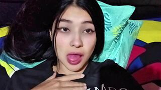 Latina De Grandes Tetas Pillada Con El Novio De Su Hermanastra En Video Llamada Casero Real