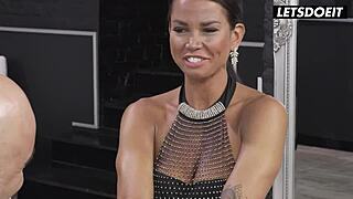 Brunette Milf Chloe Lamour Raunchy Deep Anal Drilling With Massive Cock - Her Limit