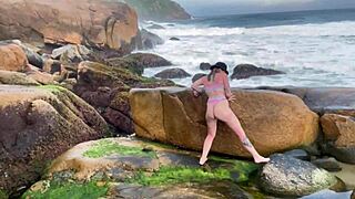 Branquinha Seductively Fucks Stranger on Floripa Beach