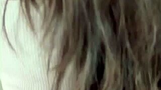 hedir excitedly calls herself naughty slut in arab sex