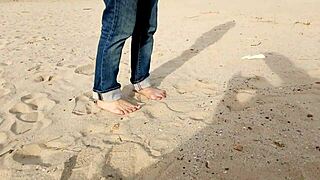 Walk On The Beach Ends With An Insertion In The Cock Brunette Big Ass Busty Big Cock Man In Underwear