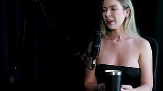 Always Liked Fucking, Started Lesbian And Masturbation, Gave Tips, Wanted Plane Sex - Milena Moreau