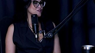 nunca quis ser ator porno seu primeiro filme nao foi legal deu dicas aos novos atores e seu pau nao quis abaixar porque - nego catra watch on sheer red