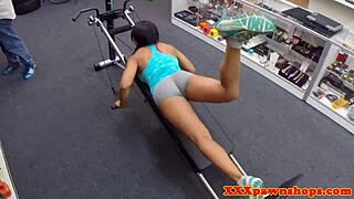 Ebony Pawnee Amateur Slammed And Facialized In Hidden Cam