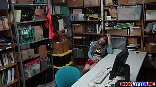 Look At The Lp Officer Pounding That Sexy Babe!