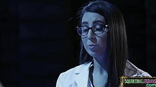 squirting babe eaten out by milf in threeway fun 😋