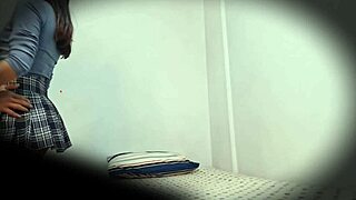 does anyone know the name of this beautiful colombian model from hidden cam