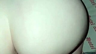 Loira Branquinha Senta E Pula No Meu Pau