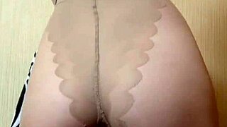 Nylon On Ass Mistress Elza Koms Commands