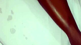 Corno Não Resistiu E Gozou Assistindo A Esposinha Sentando Na Minha Tora