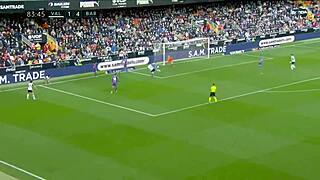 valencia cf vs fc barcelona 2-4