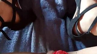 Gretala's Big Hair Italian Pussy