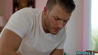 Masseur Codey Steele Eats Rory Knox's Pussy With Venus Piercing