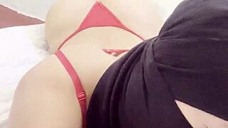 Muslim Babe Teases Camera With Big Curvy Body In Hijab