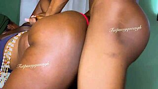 ⭐️ Sucking black santa cock after new year