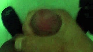 Me La Jalo En El Baño