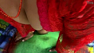 desi indian aunty fucked by neighborhood boy viral mms