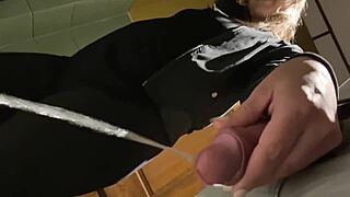 Public pussy licking compilation catches amateurs outdoors.