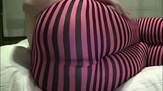 i can't help but fart loudly in these tight leggings often