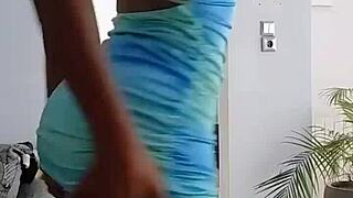 Public outdoor story episode with Angel84