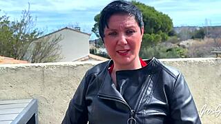 nina milf coquine loves hard sex