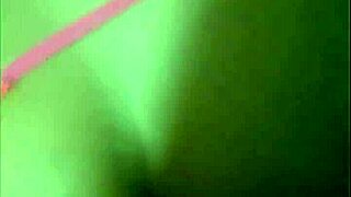 fiquei mostrando a bucetinha pra um cara no marcado e depois ele foi na minha casa arregaça minha bucetinha