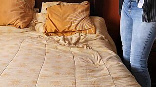 Enjoying Full Sex with Brother-in-Law and Big Cumshots