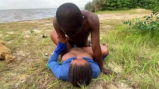 Security Man Handles Squirting Pussy Better Than Husband